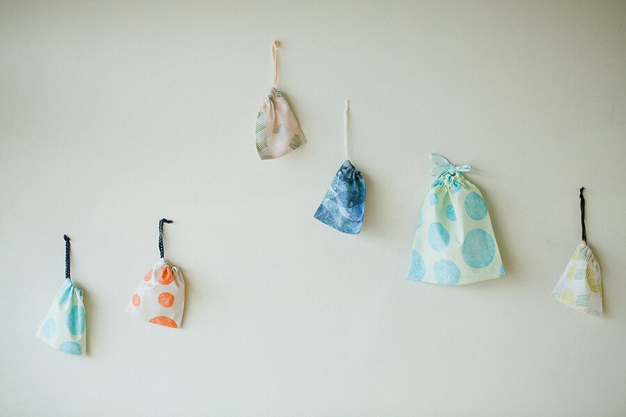 【完全保存版】巾着袋の作り方まとめ！デザイン別にサイズ調整方法も