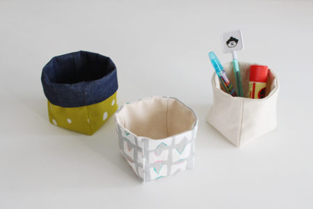 ちょっとした小物入れに。布で作るキューブ型BOXの作り方