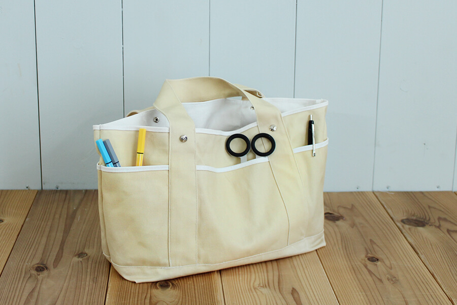 型紙不要】ポケットいっぱいのツールトートバッグ（ピクニックバッグ・ベジバッグ）の作り方 | nunocoto fabric