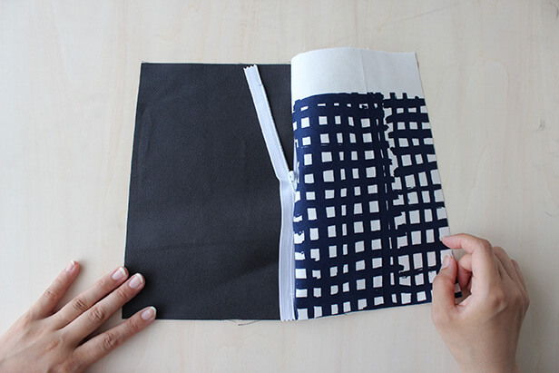 型紙不要 たっぷりのマチが嬉しい 裏地付きボックスポーチの作り方 Nunocoto Fabric