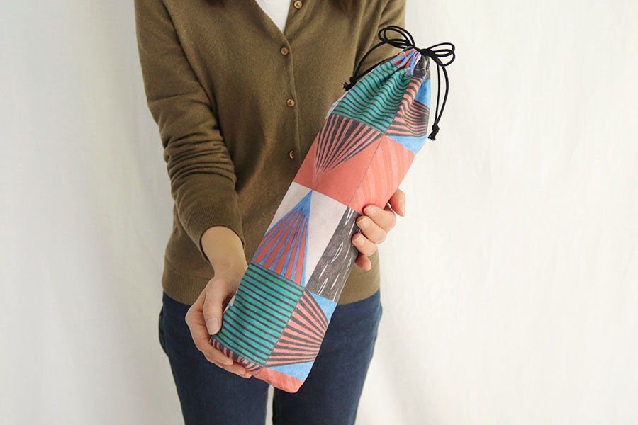 お持たせや贈り物に。巾着型ワインバッグの作り方 | nunocoto fabric