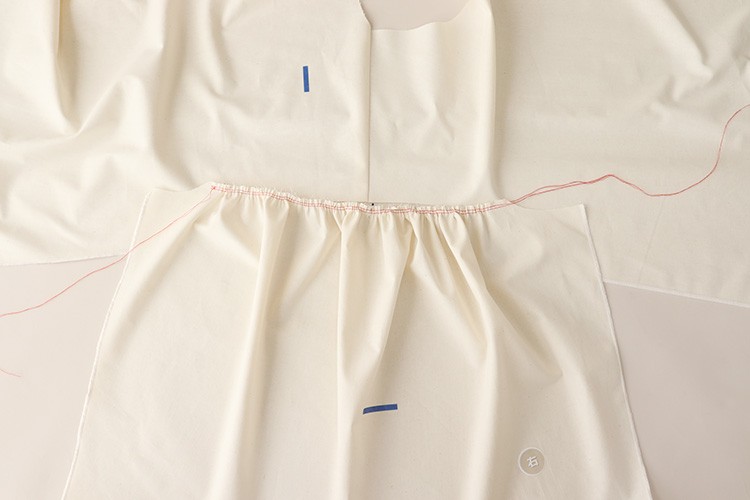 【ホームソーイング型紙シリーズNo.68】バルーンスリーブのふんわりエアーブラウス　作り方