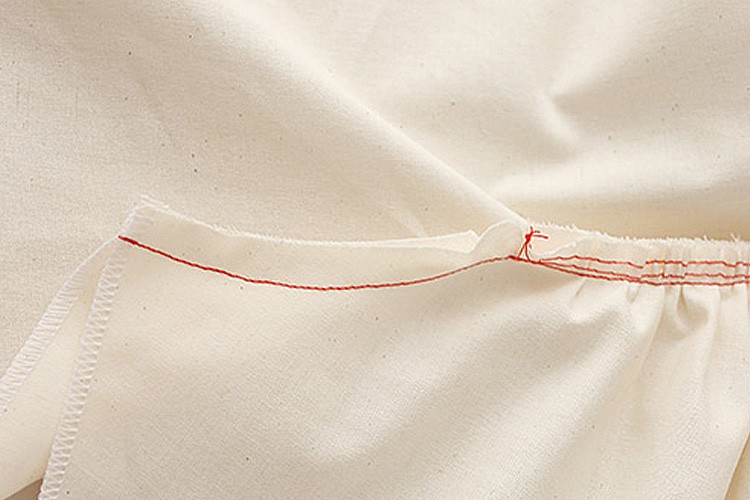 【ホームソーイング型紙シリーズNo.68】バルーンスリーブのふんわりエアーブラウス　作り方