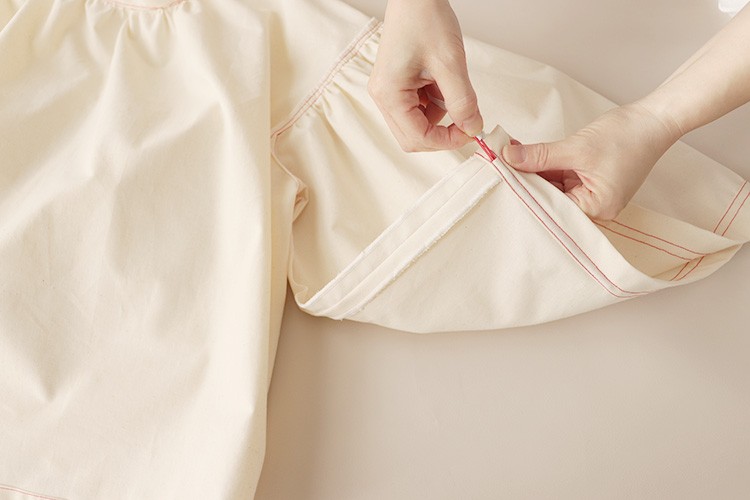 【ホームソーイング型紙シリーズNo.68】バルーンスリーブのふんわりエアーブラウス　作り方