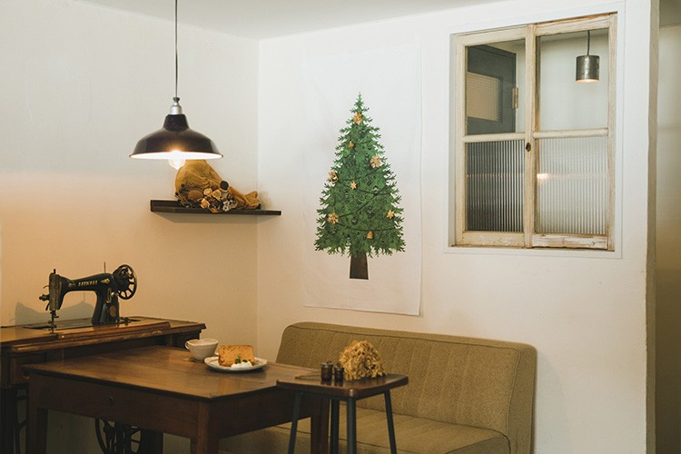 クリスマス ツリー タペストリー