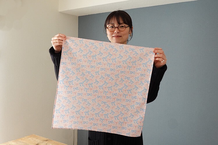 基本のハンカチの作り方