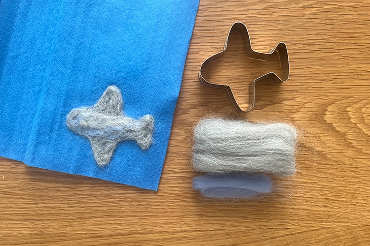 縫わないワッペン　飛行機