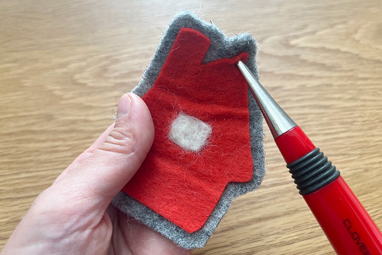 縫わないワッペン　おうち